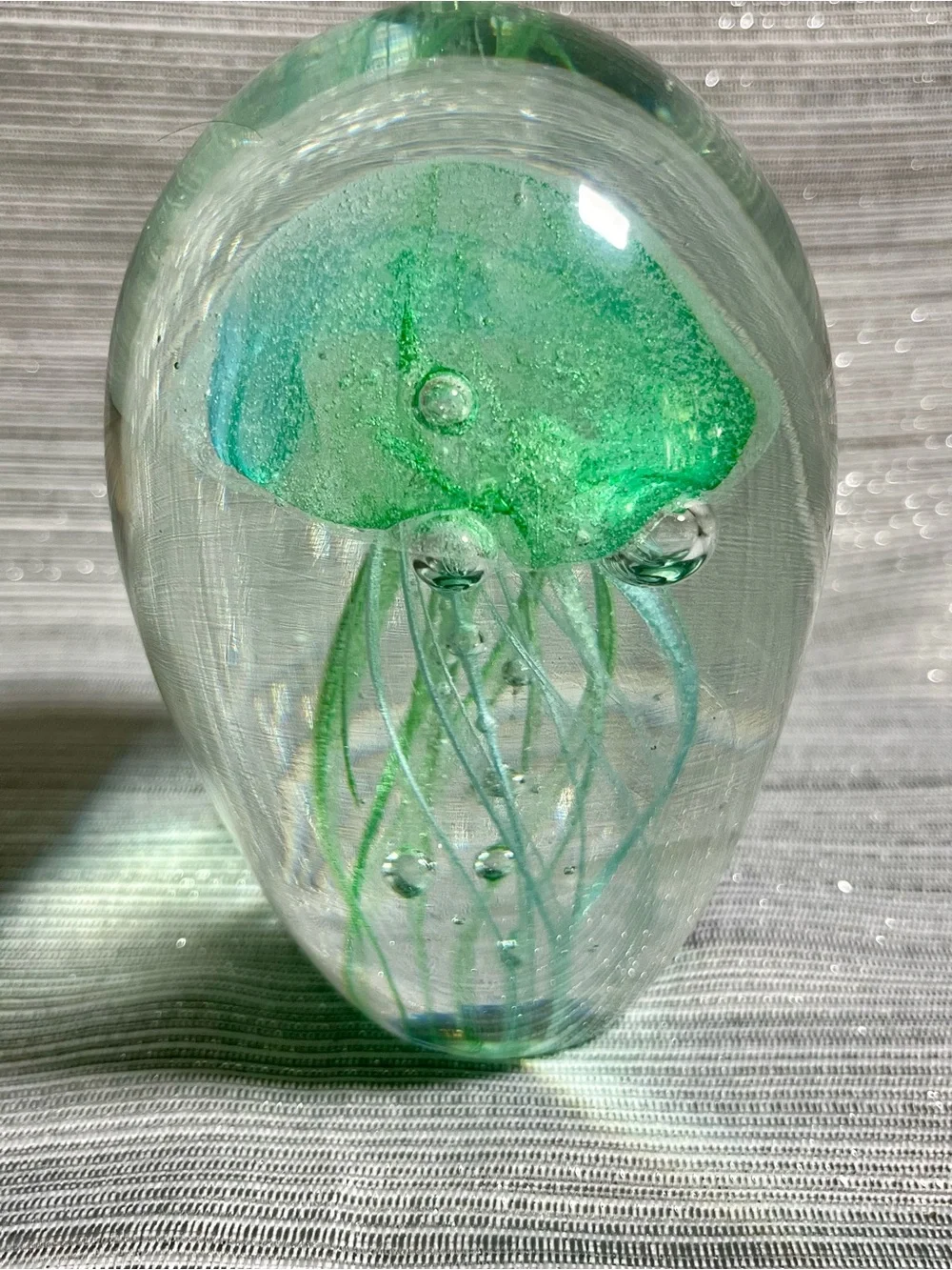 Jelly Fish Hand Blown Glass Paperweight Glow in Dark Beautiful Ocean Colors